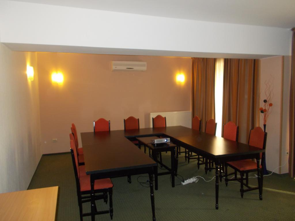 Hotel Reghina Timisoara Exterior photo